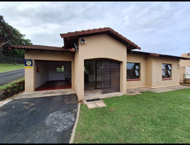 2 BEDROOM TOWNHOUSE FOR SALE IN SHELLY BEACH